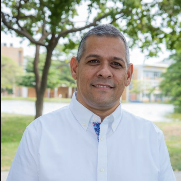 Alexander Ortiz Ocaña